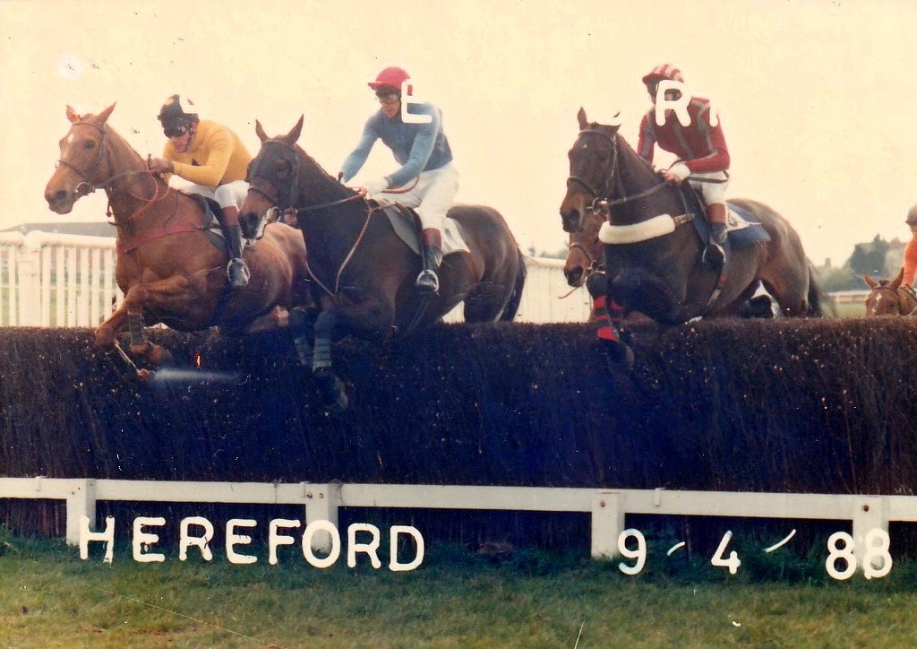 Herefordshire Light Horse Breeding Society Nov Hunter Chase