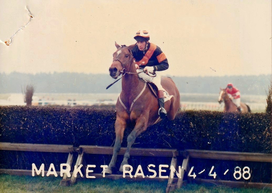 Easter Handicap Chase